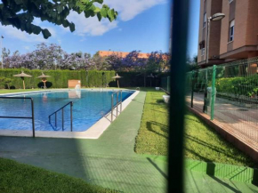 Super appartement avec piscine commune et Jardin